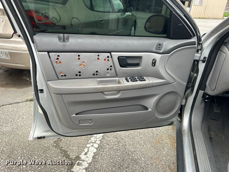 image for item EG0344 2006 Ford Taurus 