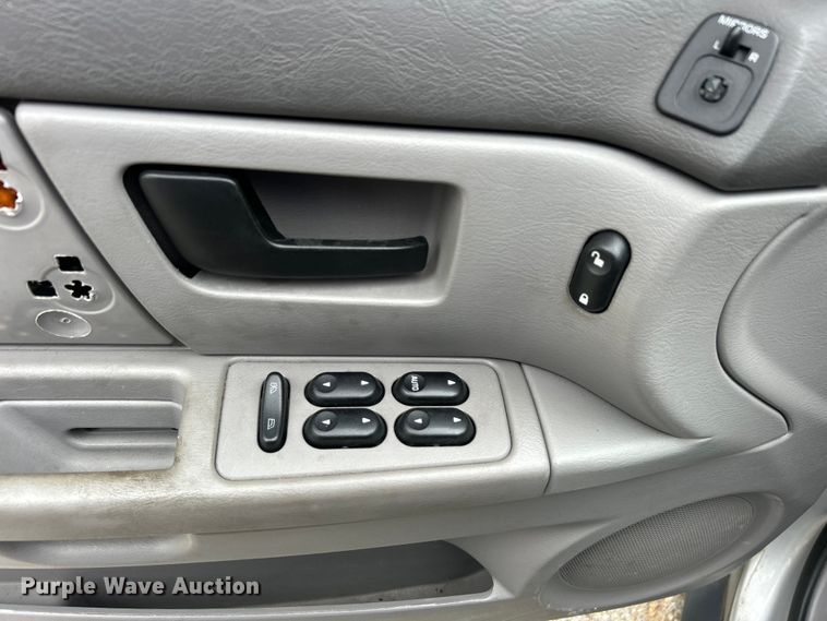 image for item EG0344 2006 Ford Taurus 