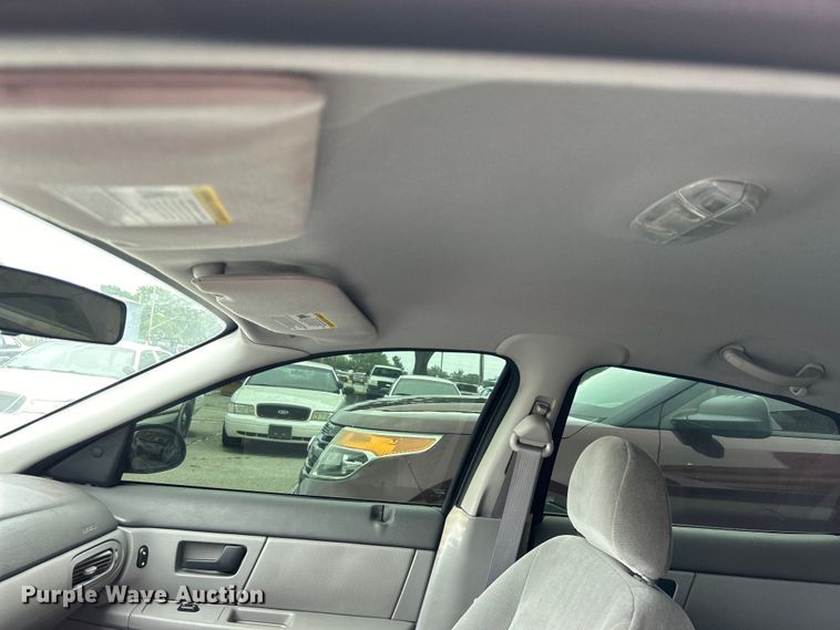 image for item EG0344 2006 Ford Taurus 