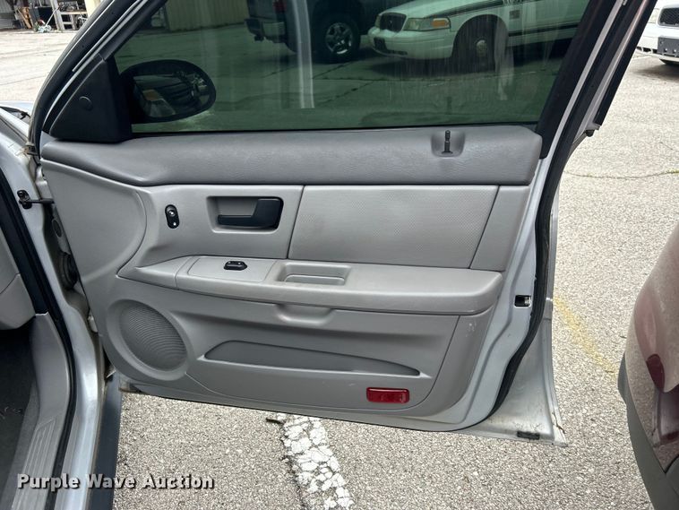 image for item EG0344 2006 Ford Taurus 