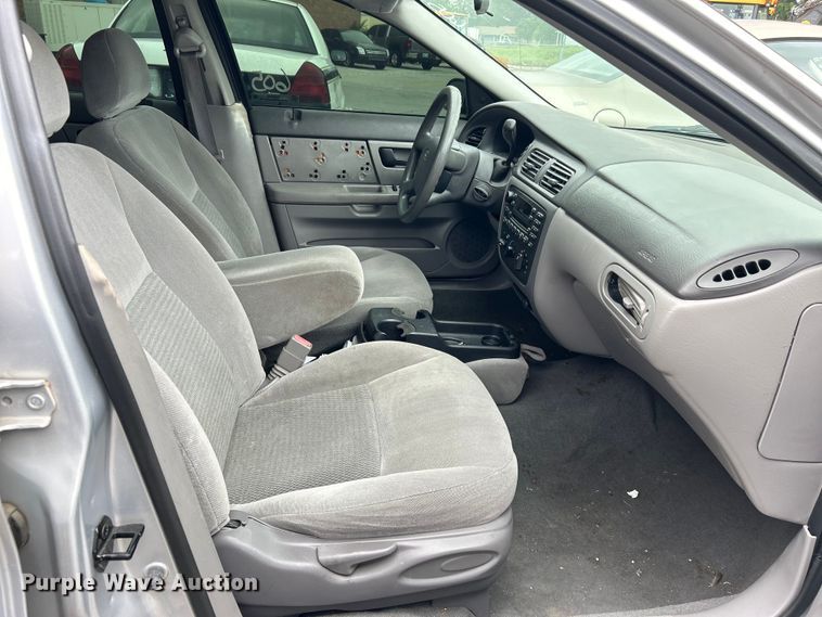 image for item EG0344 2006 Ford Taurus 