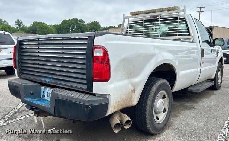 image for item EG0346 2008 Ford F250 Super Duty pickup truck