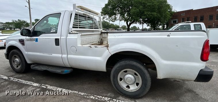 image for item EG0346 2008 Ford F250 Super Duty pickup truck