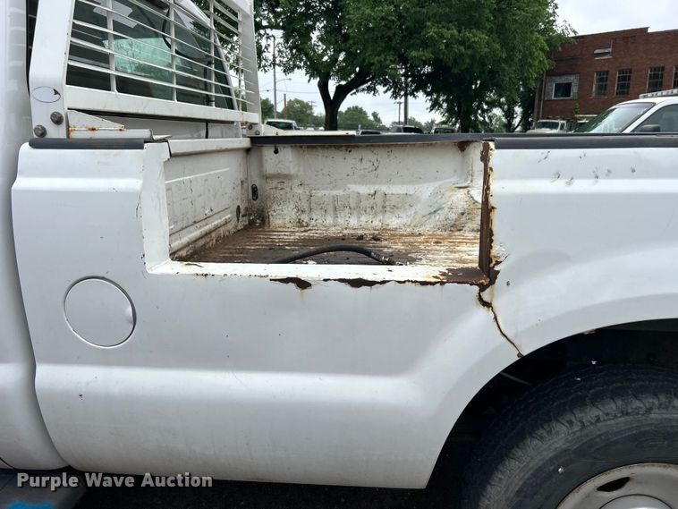 image for item EG0346 2008 Ford F250 Super Duty pickup truck