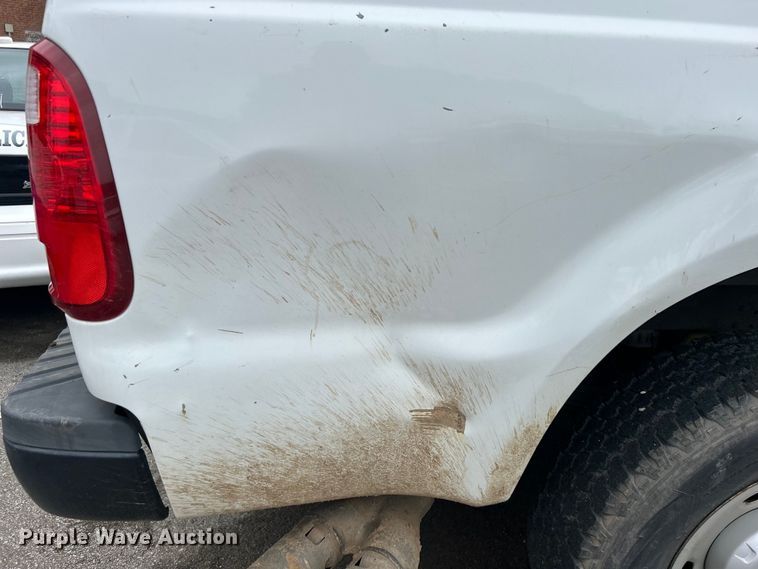 image for item EG0346 2008 Ford F250 Super Duty pickup truck