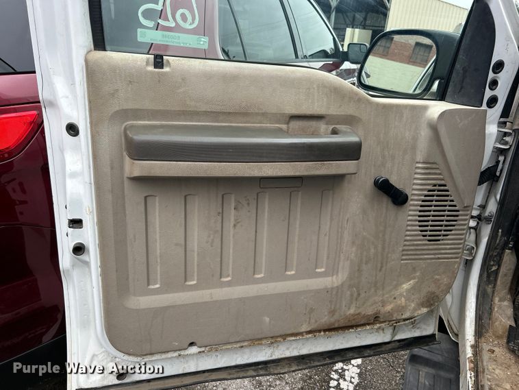 image for item EG0346 2008 Ford F250 Super Duty pickup truck