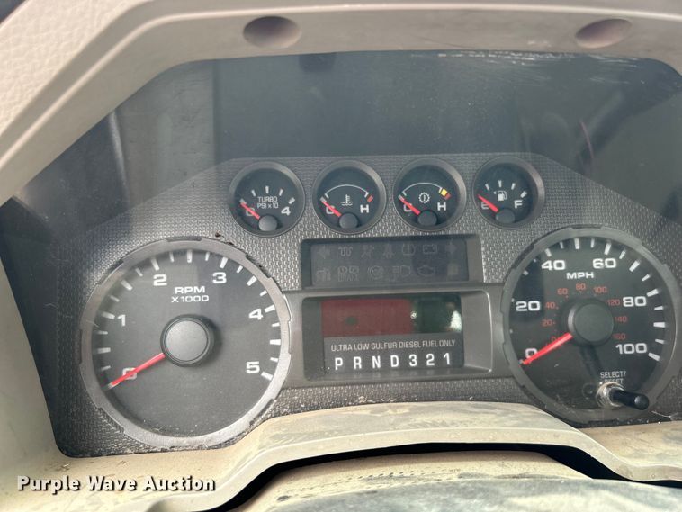 image for item EG0346 2008 Ford F250 Super Duty pickup truck