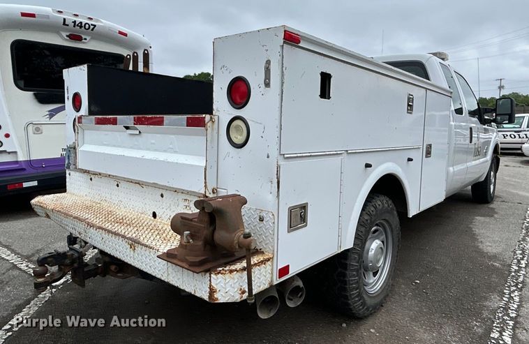 image for item EG0347 2011 Ford F250 Super Duty SuperCab utility bed pickup truck