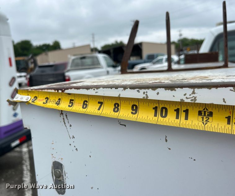 image for item EG0347 2011 Ford F250 Super Duty SuperCab utility bed pickup truck