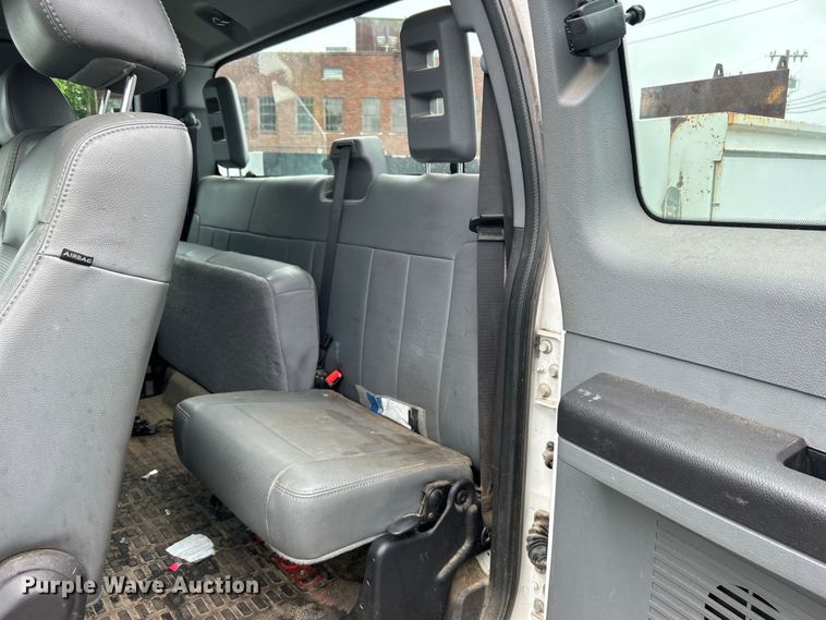 image for item EG0347 2011 Ford F250 Super Duty SuperCab utility bed pickup truck