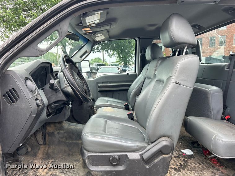 image for item EG0347 2011 Ford F250 Super Duty SuperCab utility bed pickup truck