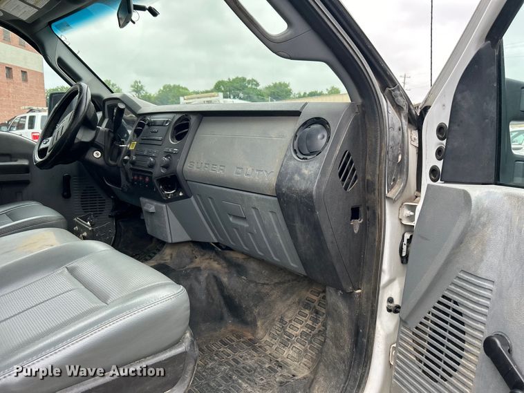 image for item EG0347 2011 Ford F250 Super Duty SuperCab utility bed pickup truck