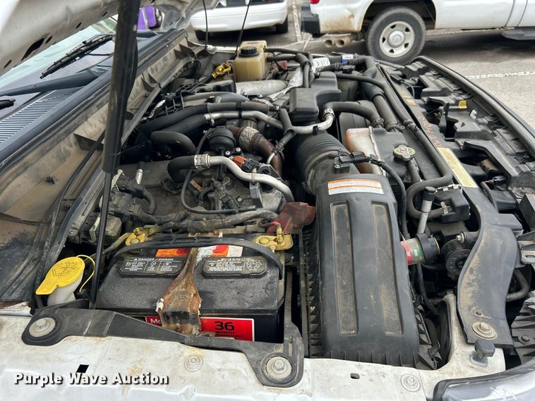 image for item EG0347 2011 Ford F250 Super Duty SuperCab utility bed pickup truck