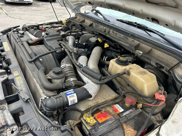 image for item EG0347 2011 Ford F250 Super Duty SuperCab utility bed pickup truck