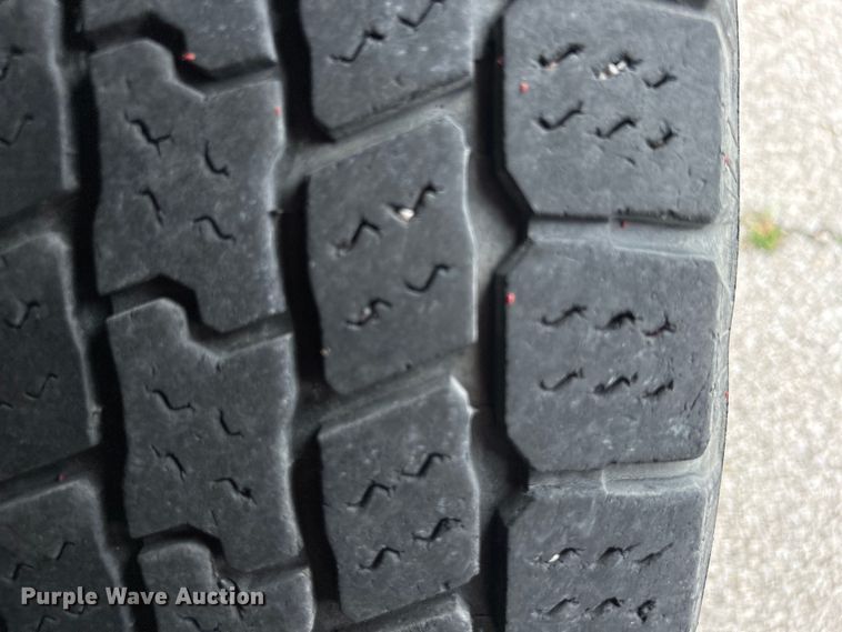 image for item EG0347 2011 Ford F250 Super Duty SuperCab utility bed pickup truck