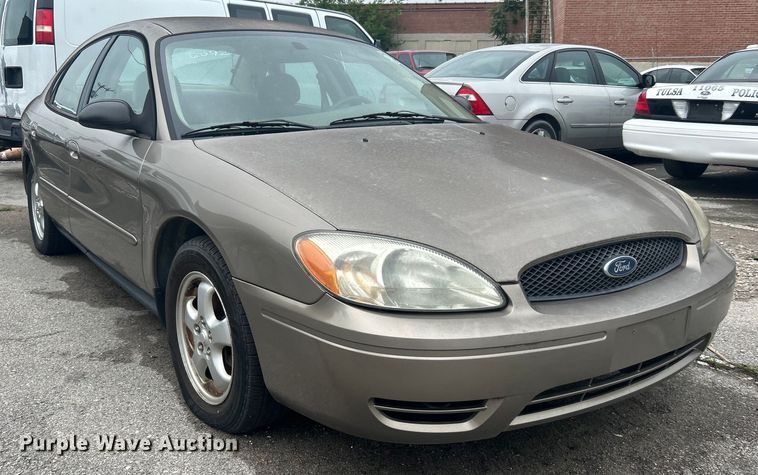 image for item EG0348 2006 Ford Taurus 