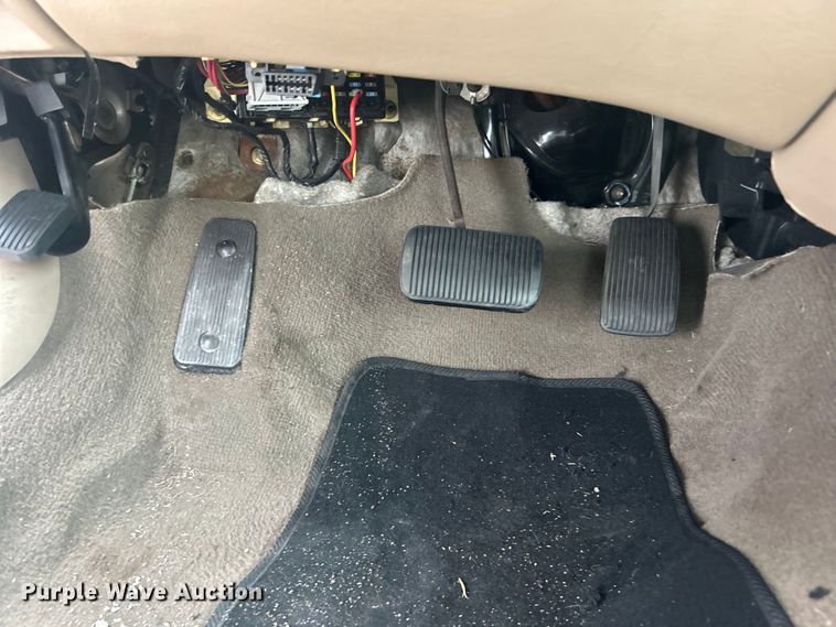 image for item EG0348 2006 Ford Taurus 