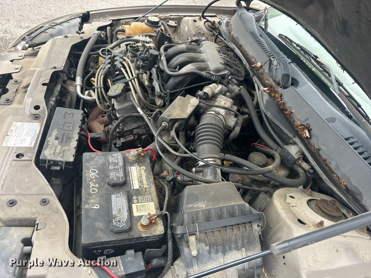 image for item EG0348 2006 Ford Taurus 