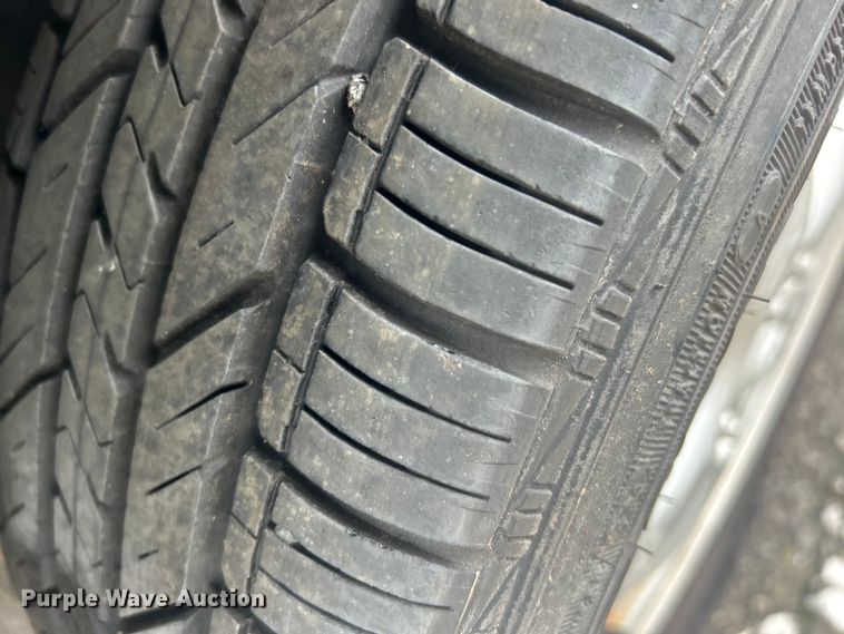 image for item EG0348 2006 Ford Taurus 