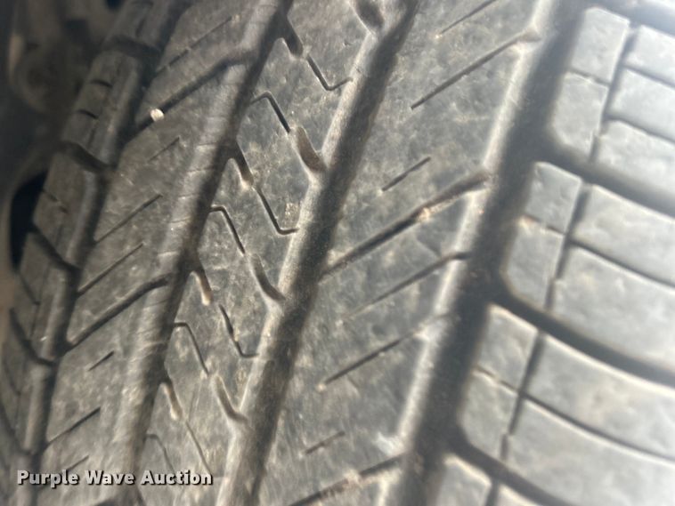 image for item EG0348 2006 Ford Taurus 