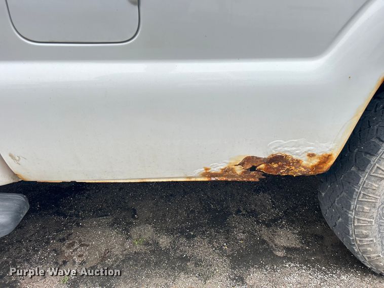 image for item EG0349 2012 Ford F250 Super Duty pickup truck