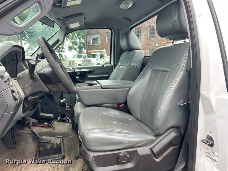 image for item EG0349 2012 Ford F250 Super Duty pickup truck