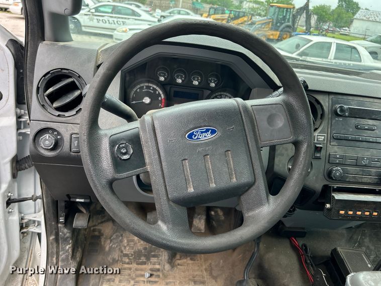 image for item EG0349 2012 Ford F250 Super Duty pickup truck