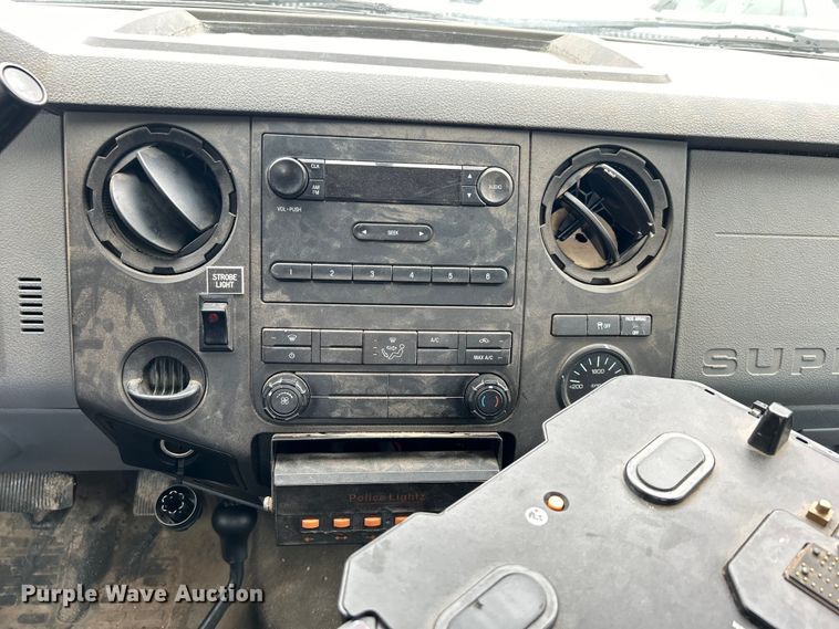 image for item EG0349 2012 Ford F250 Super Duty pickup truck