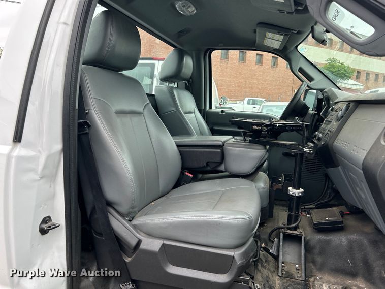 image for item EG0349 2012 Ford F250 Super Duty pickup truck