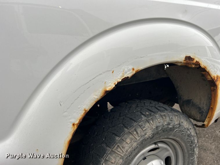 image for item EG0349 2012 Ford F250 Super Duty pickup truck