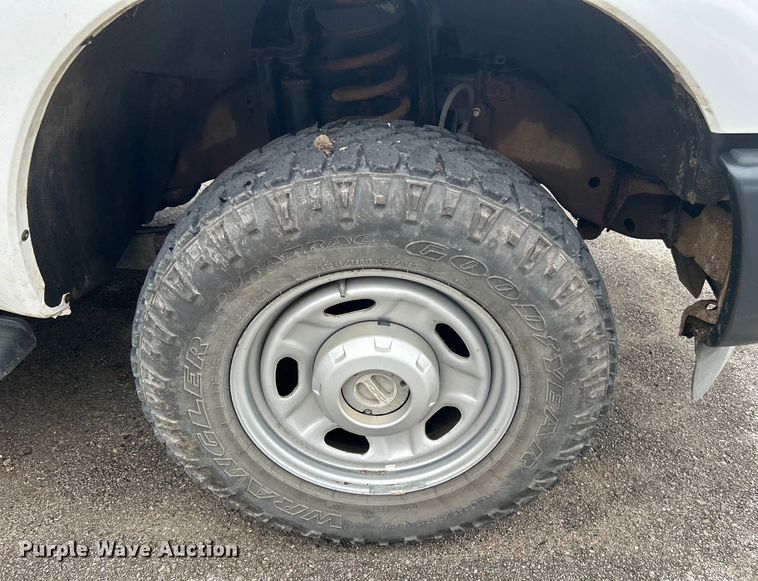 image for item EG0349 2012 Ford F250 Super Duty pickup truck