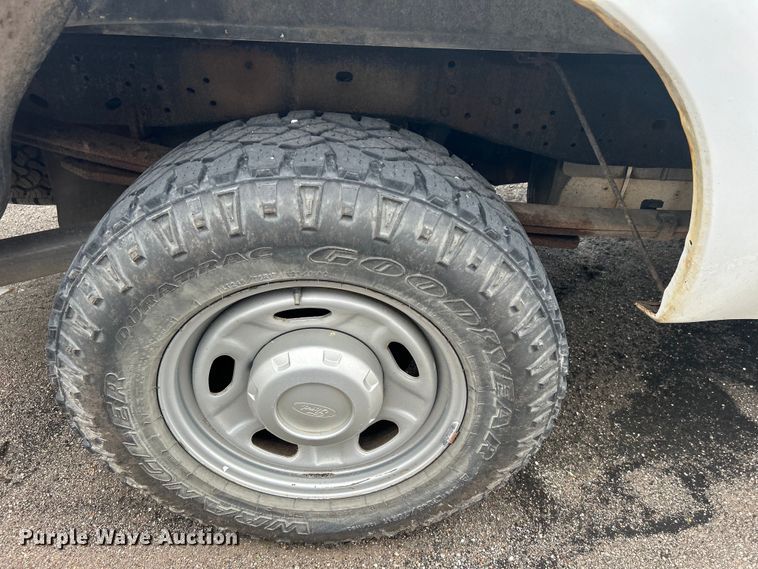 image for item EG0349 2012 Ford F250 Super Duty pickup truck