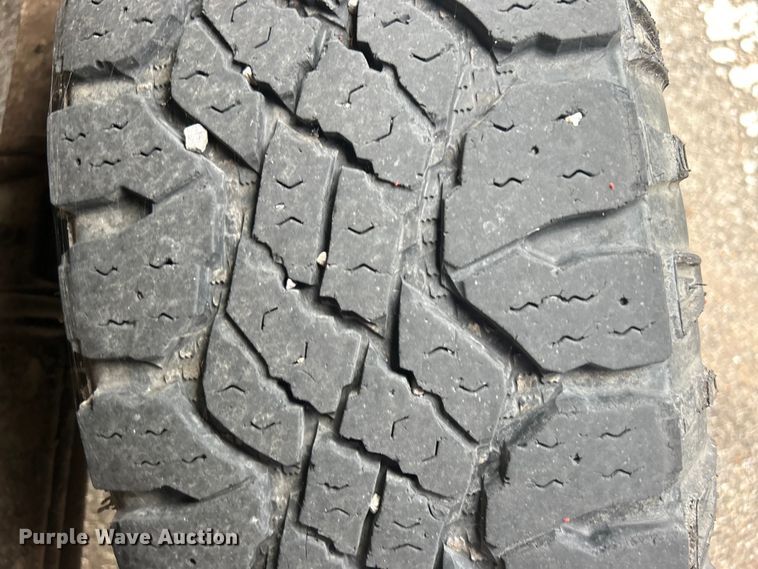 image for item EG0349 2012 Ford F250 Super Duty pickup truck