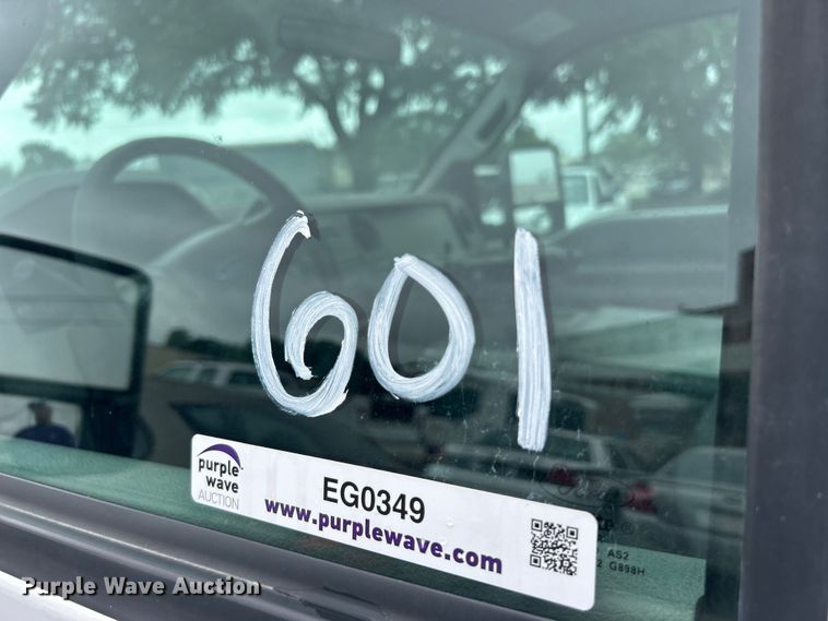 image for item EG0349 2012 Ford F250 Super Duty pickup truck