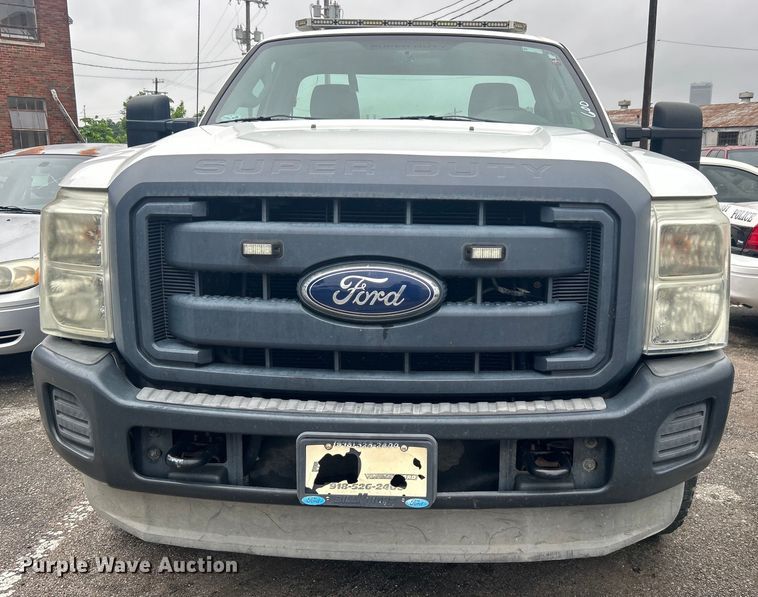 image for item EG0350 2012 Ford F250 Super Duty pickup truck