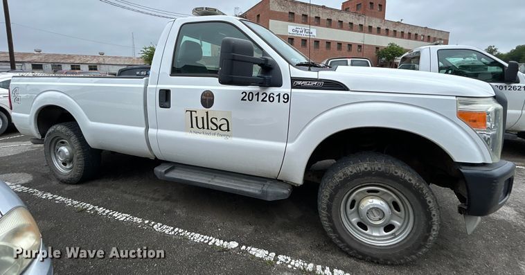 image for item EG0350 2012 Ford F250 Super Duty pickup truck