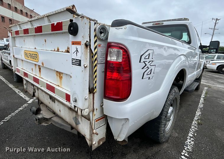 image for item EG0350 2012 Ford F250 Super Duty pickup truck