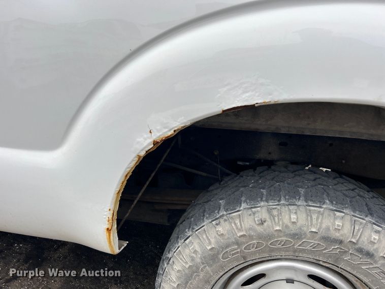 image for item EG0350 2012 Ford F250 Super Duty pickup truck