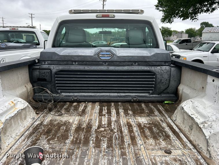 image for item EG0350 2012 Ford F250 Super Duty pickup truck