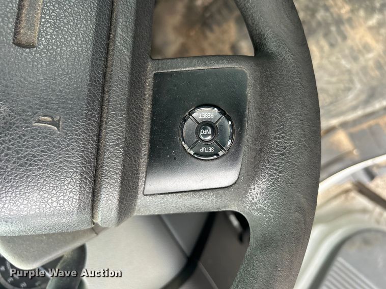 image for item EG0350 2012 Ford F250 Super Duty pickup truck