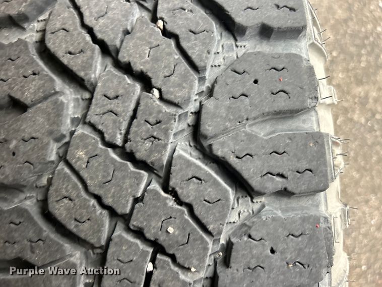 image for item EG0350 2012 Ford F250 Super Duty pickup truck