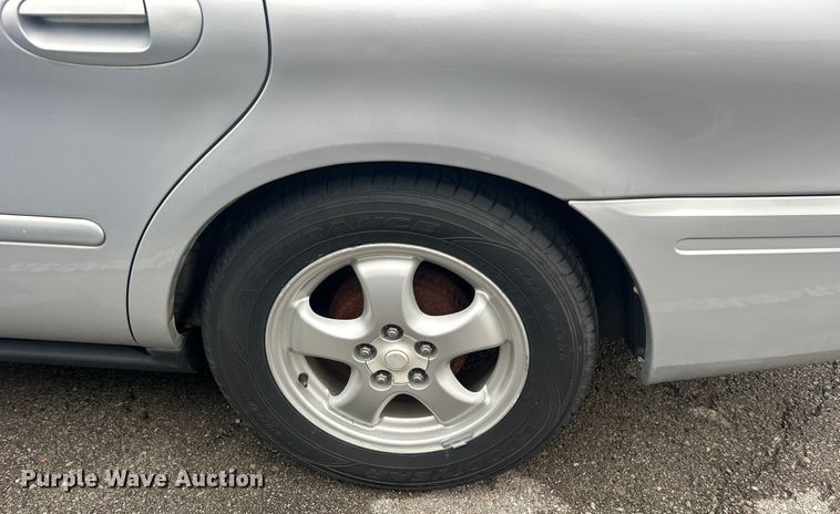 image for item EG0351 2006 Ford Taurus 