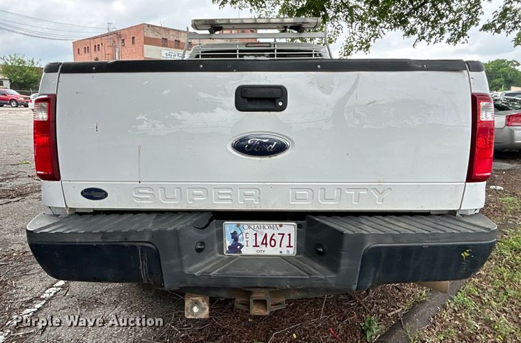 image for item EG0355 2010 Ford F250 Super Duty pickup truck