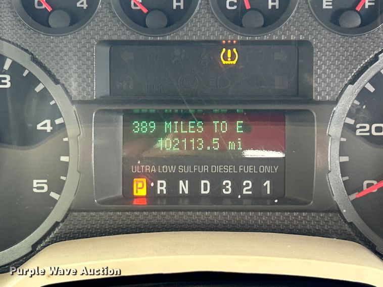 image for item EG0355 2010 Ford F250 Super Duty pickup truck