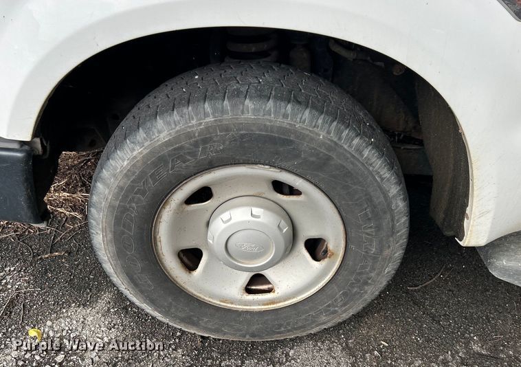 image for item EG0355 2010 Ford F250 Super Duty pickup truck