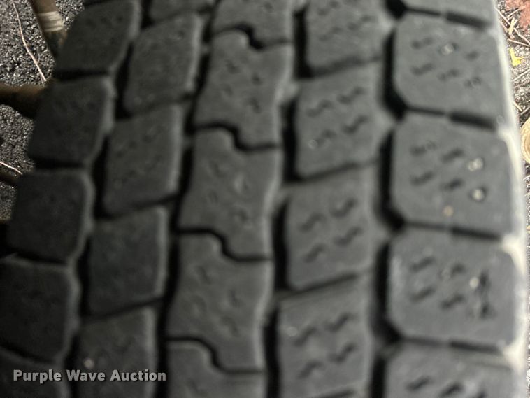 image for item EG0355 2010 Ford F250 Super Duty pickup truck