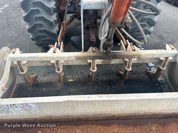 image for item EG0357 New Holland TC30  MFWD tractor