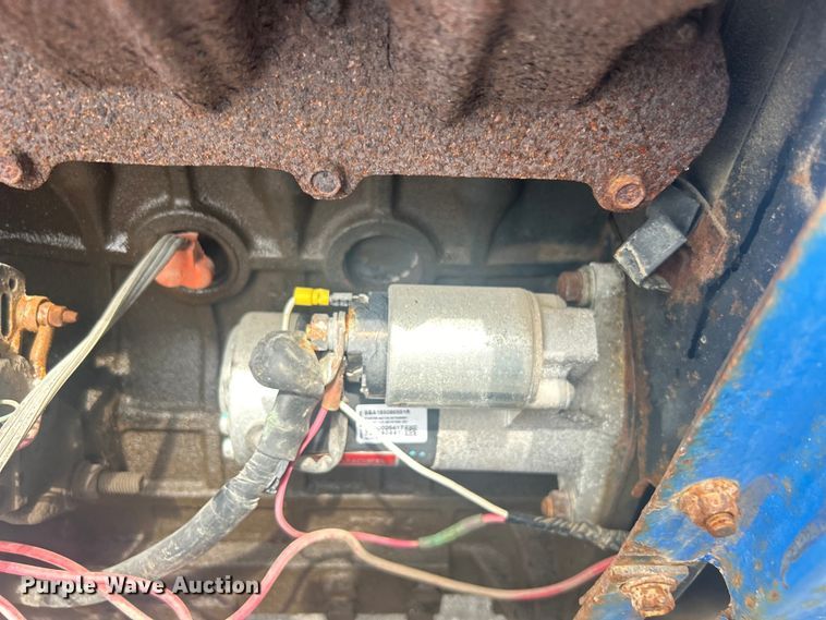 image for item EG0357 New Holland TC30  MFWD tractor