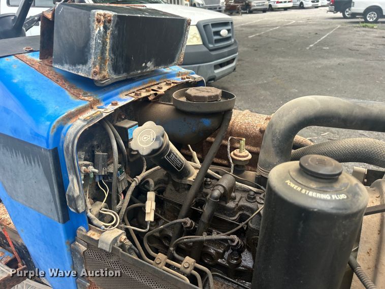 image for item EG0357 New Holland TC30  MFWD tractor