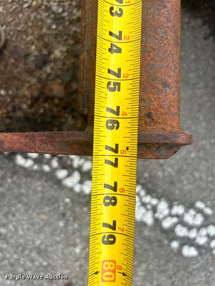 image for item EG0358 John Deere 332  skid steer loader